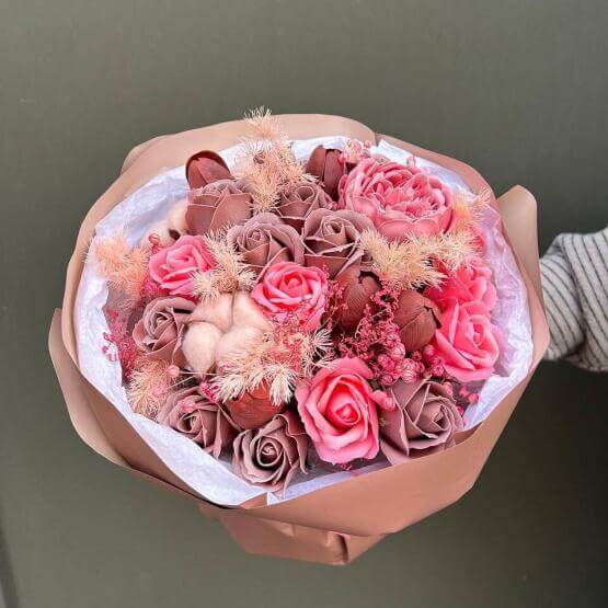 Букет из мыльных цветов «Капучино»