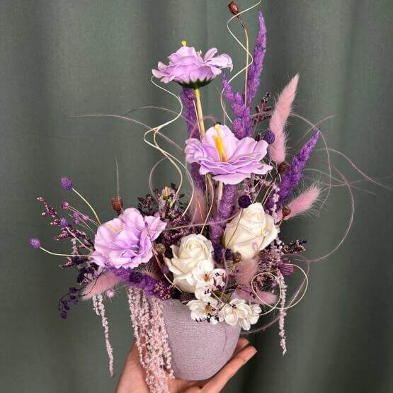 "Лиловый рассвет " композиция из мыла и сухоцветов
