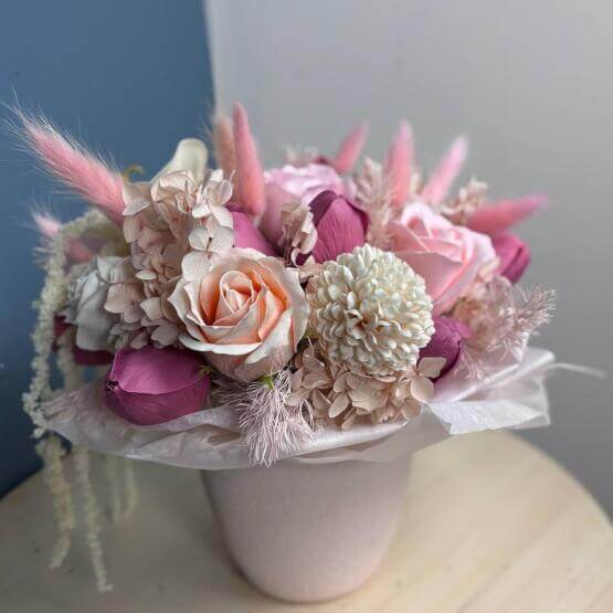 Композиция из мыла "Нежная весна"