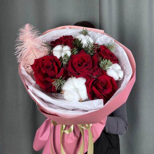 Алый шепот зимы