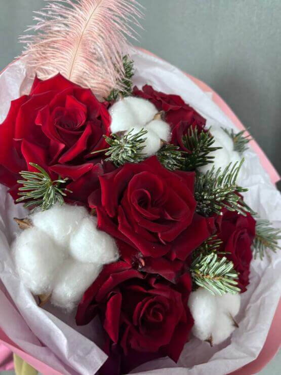 Алый шепот зимы