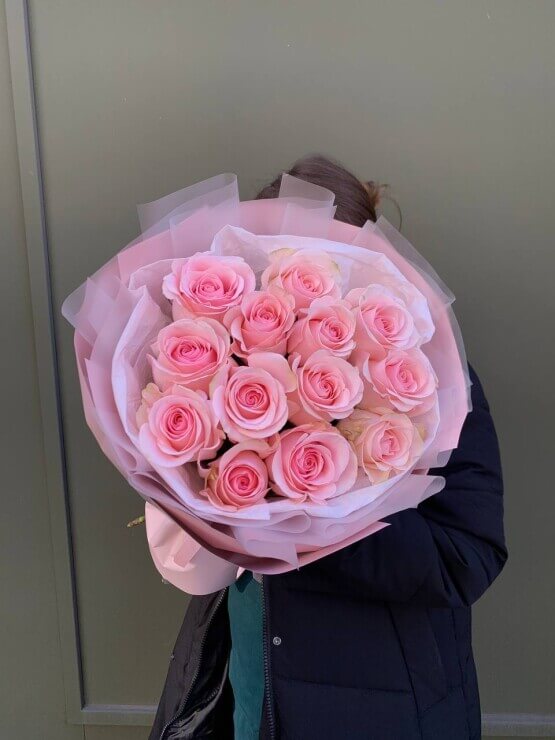 Моно розовых роз