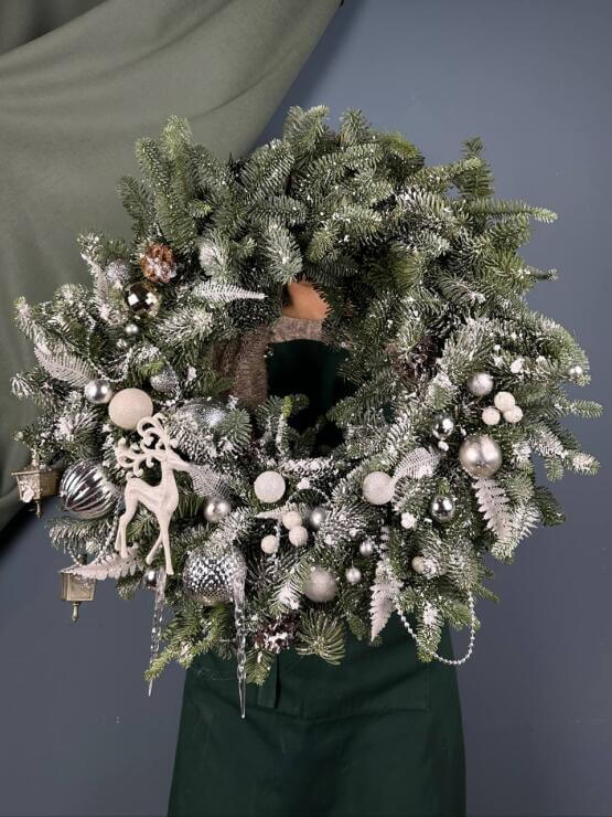 Новогодний  венок из нобилиса  «Скандинавское гостеприимство»