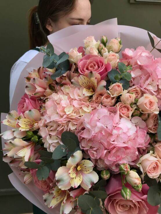 Нежные объятия