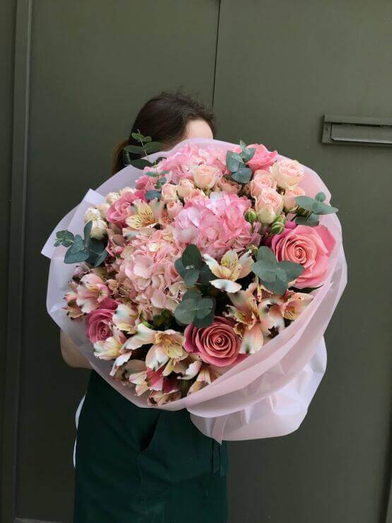 Нежные объятия