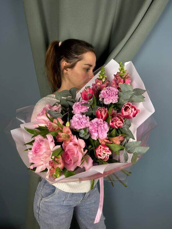 Малиновая Лада