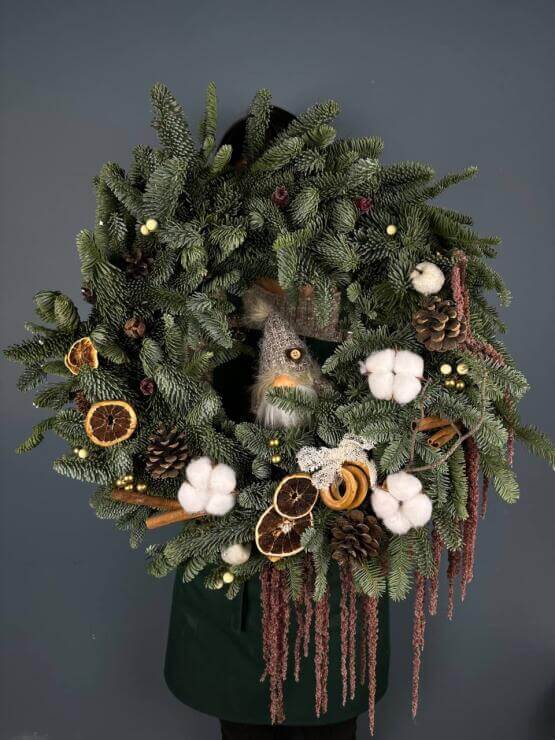 Венок  «В гостях у гнома»