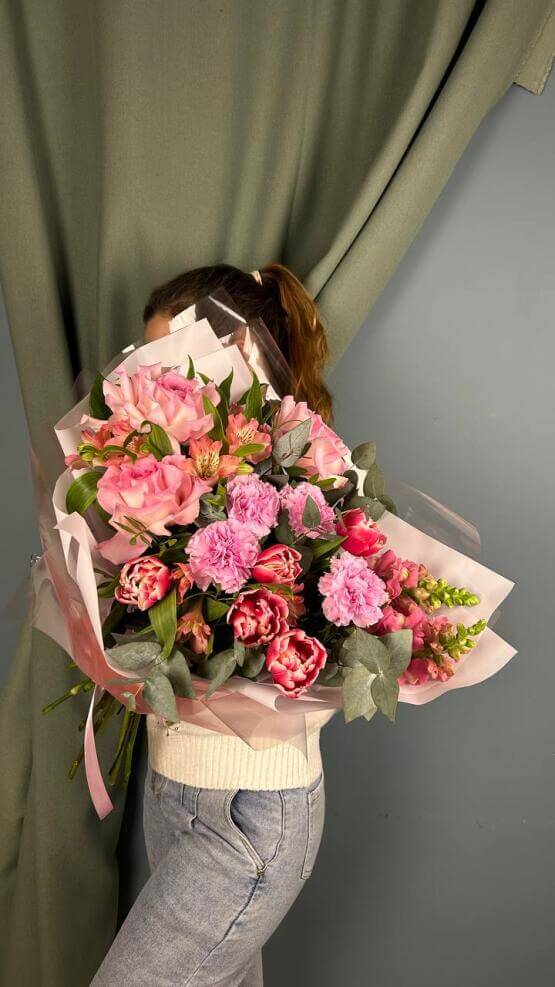 Малиновая Лада