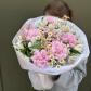 Авторский букет из альстромерии и диантусов "Зефирное чудо"