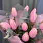 Нежно-персиковые тюльпаны