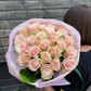 25 нежно-розовых роз